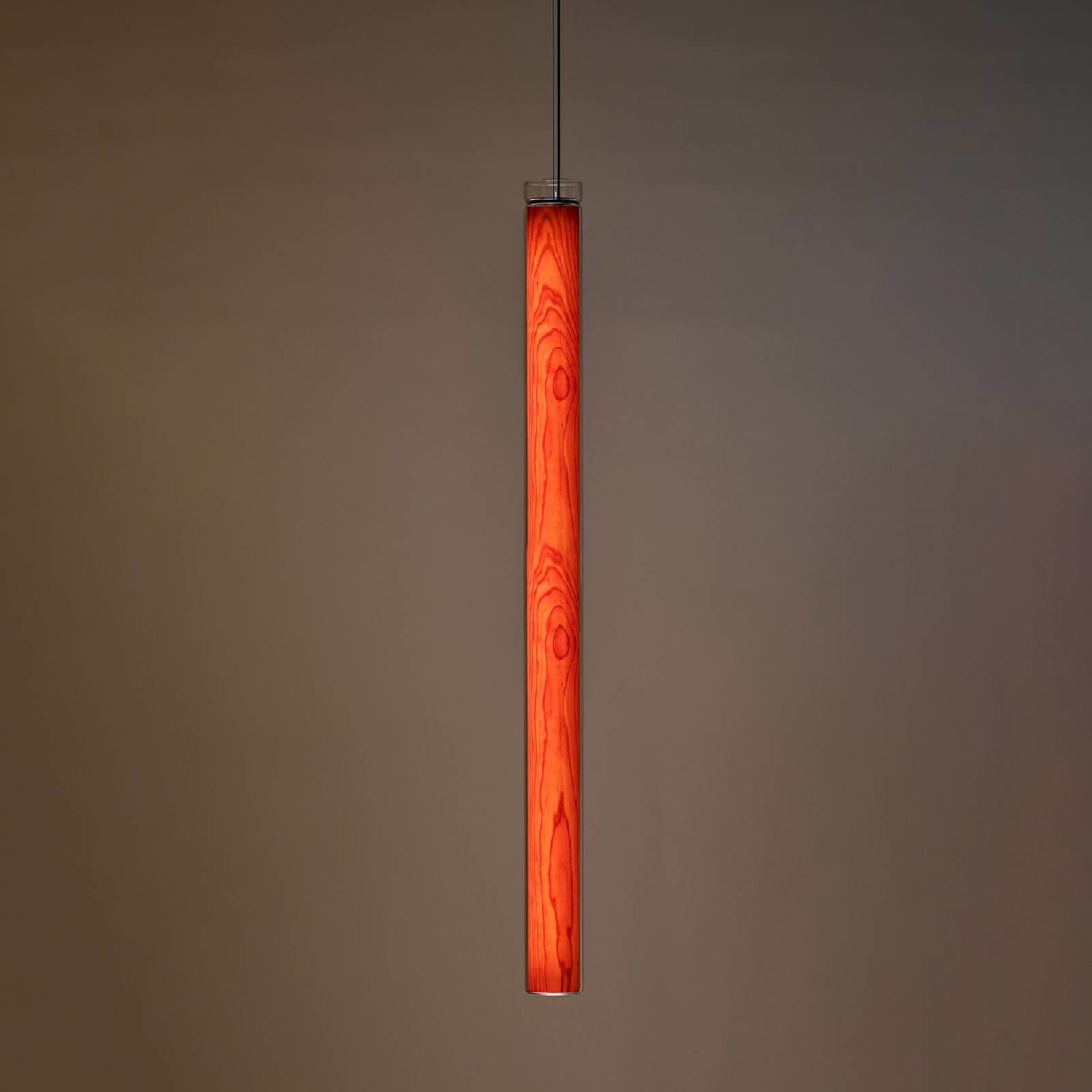 LZF Estela SV LED závesné svietidlo, 90 cm čerešňa