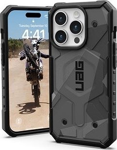 UAG Pathfinder SE MagSafe Geo Camo iPhone 15 Pro