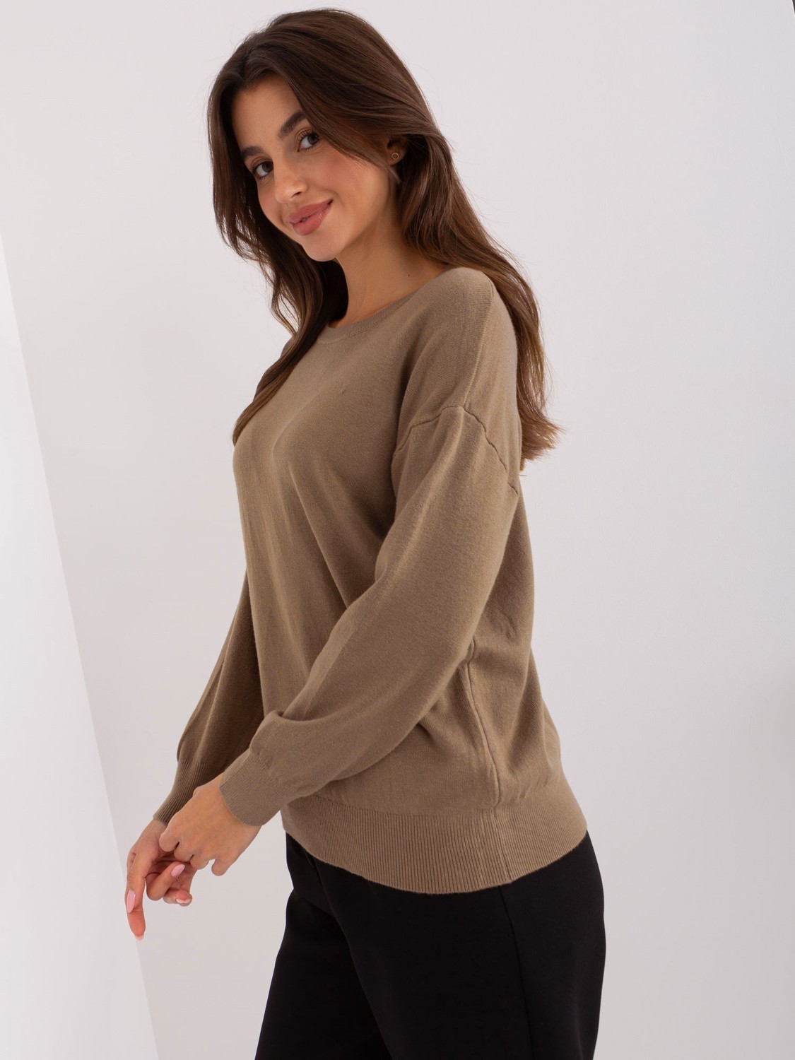 Dark beige classic sweater with cotton