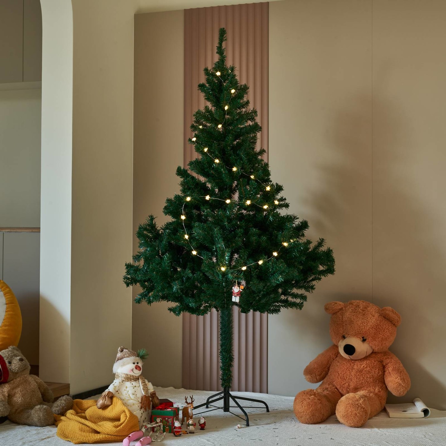 Lindby Titciana svetelná LED reťaz duch