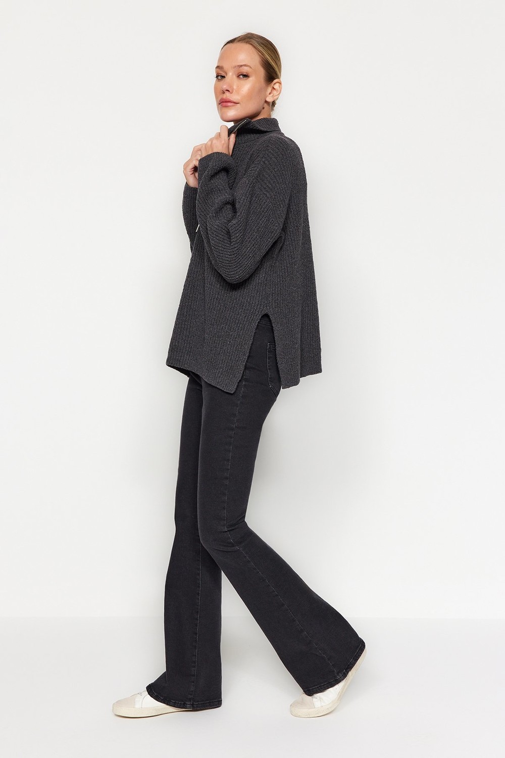 Trendyol Anthracite Care Collection Oversized Knitwear Sweater