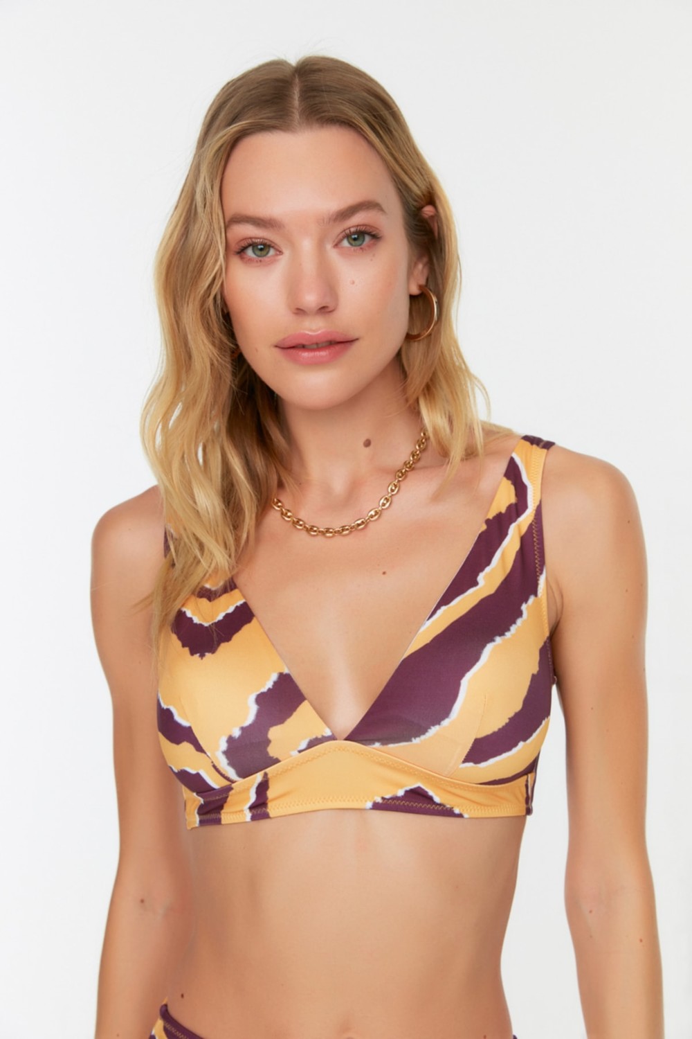 Dámsky bikinový top Trendyol Abstract