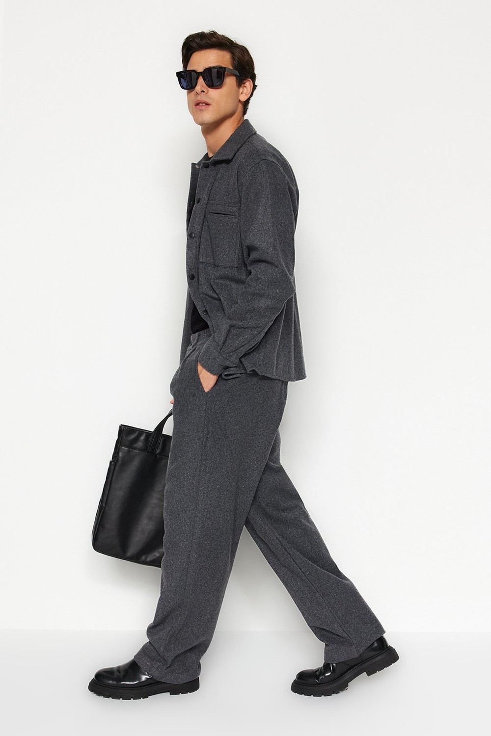 Trendyol Gray Men's Wide Leg Cachet Trousers