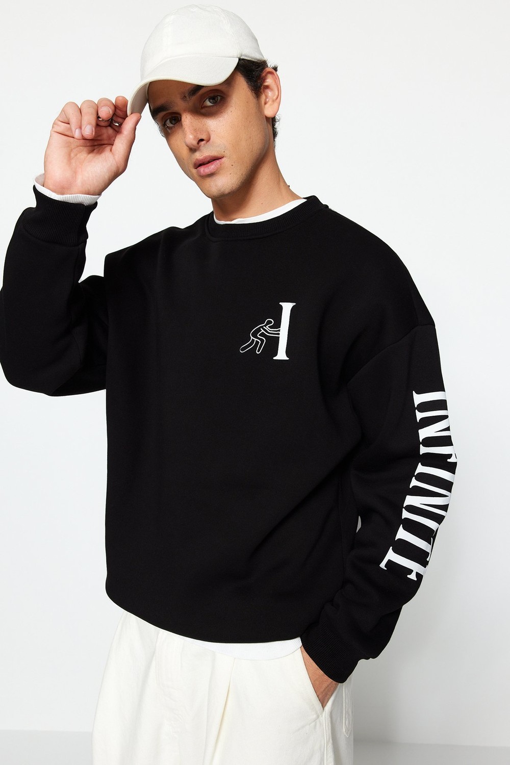 Trendyol Black Men's Oversized Slogan Printed Cotton Sweatshirt.
