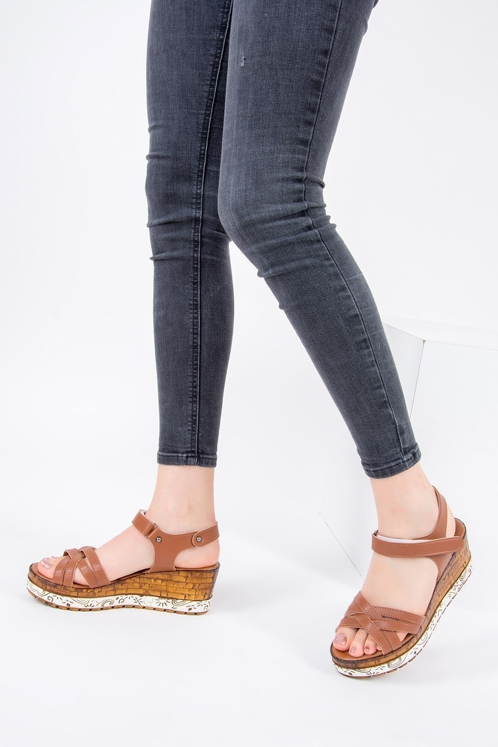 Fox Shoes Women's Tan Sandals