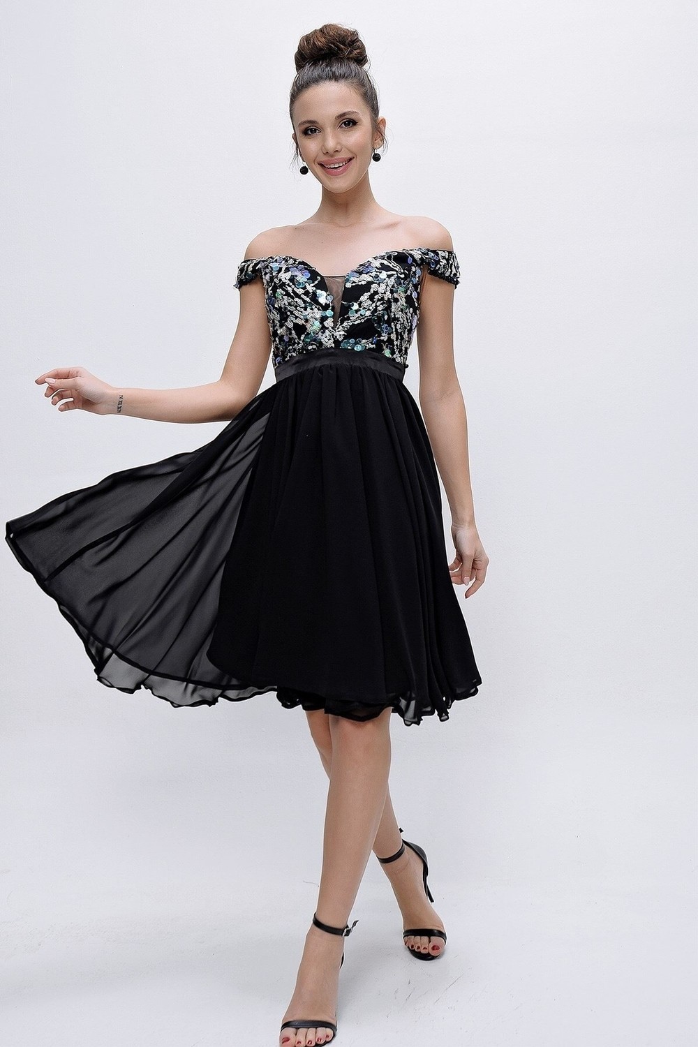 By Saygı Madonna Collar Decollete Chiffon Evening Dress Black