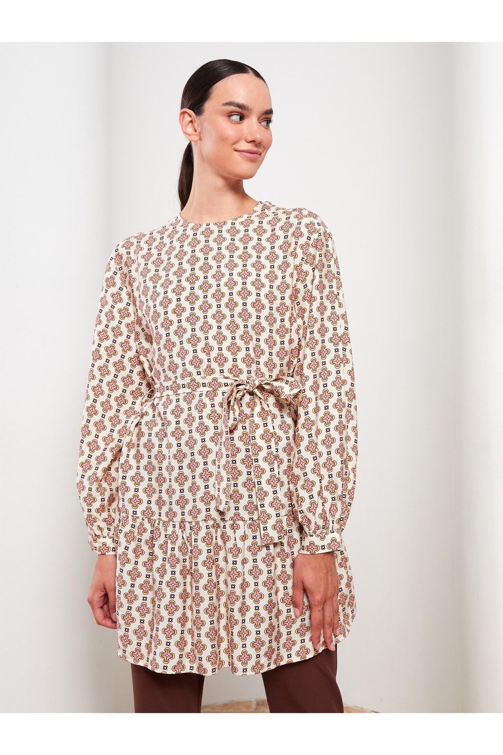 LC Waikiki Women's Crew Neck Patterned Long Sleeve Tunic