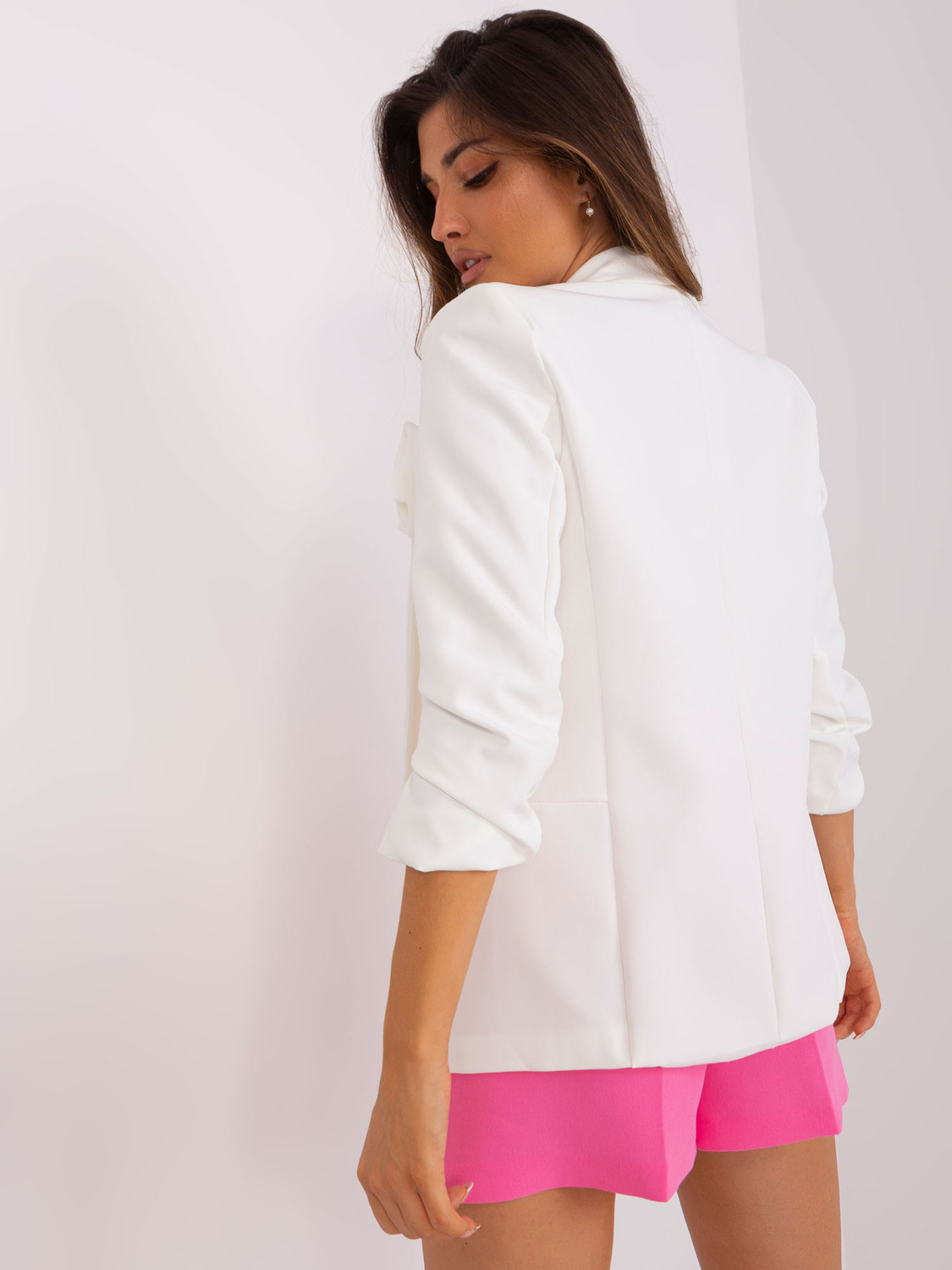 DHJ MA 7173 bunda.12 ecru S