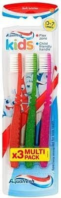 Aquafresh Kids 0-7 rokov zubná kefka 3ks