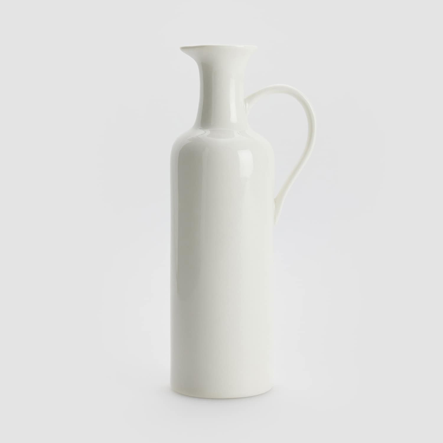Reserved - Pitcher - Biela
