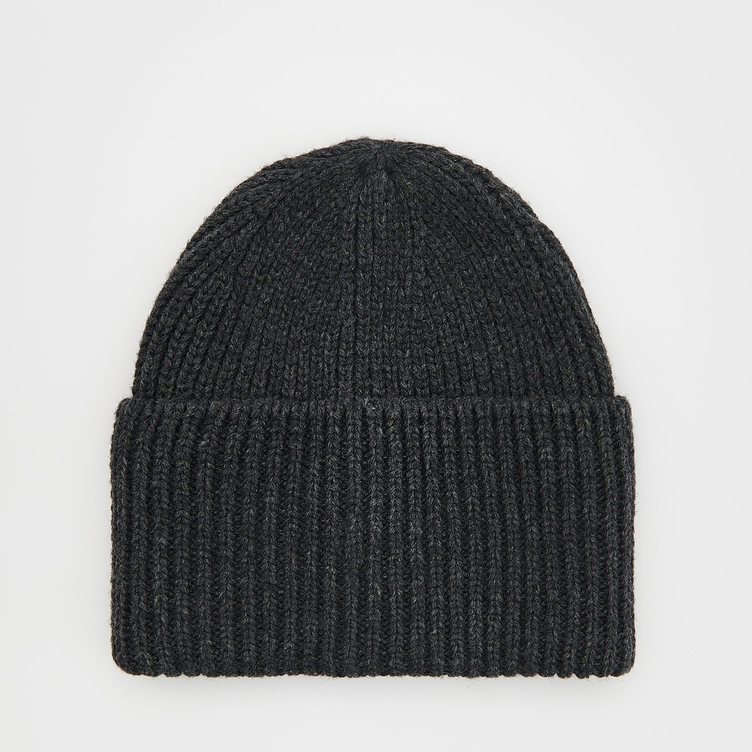 Reserved - Čiapka beanie s hrubým úpletom - Čierna