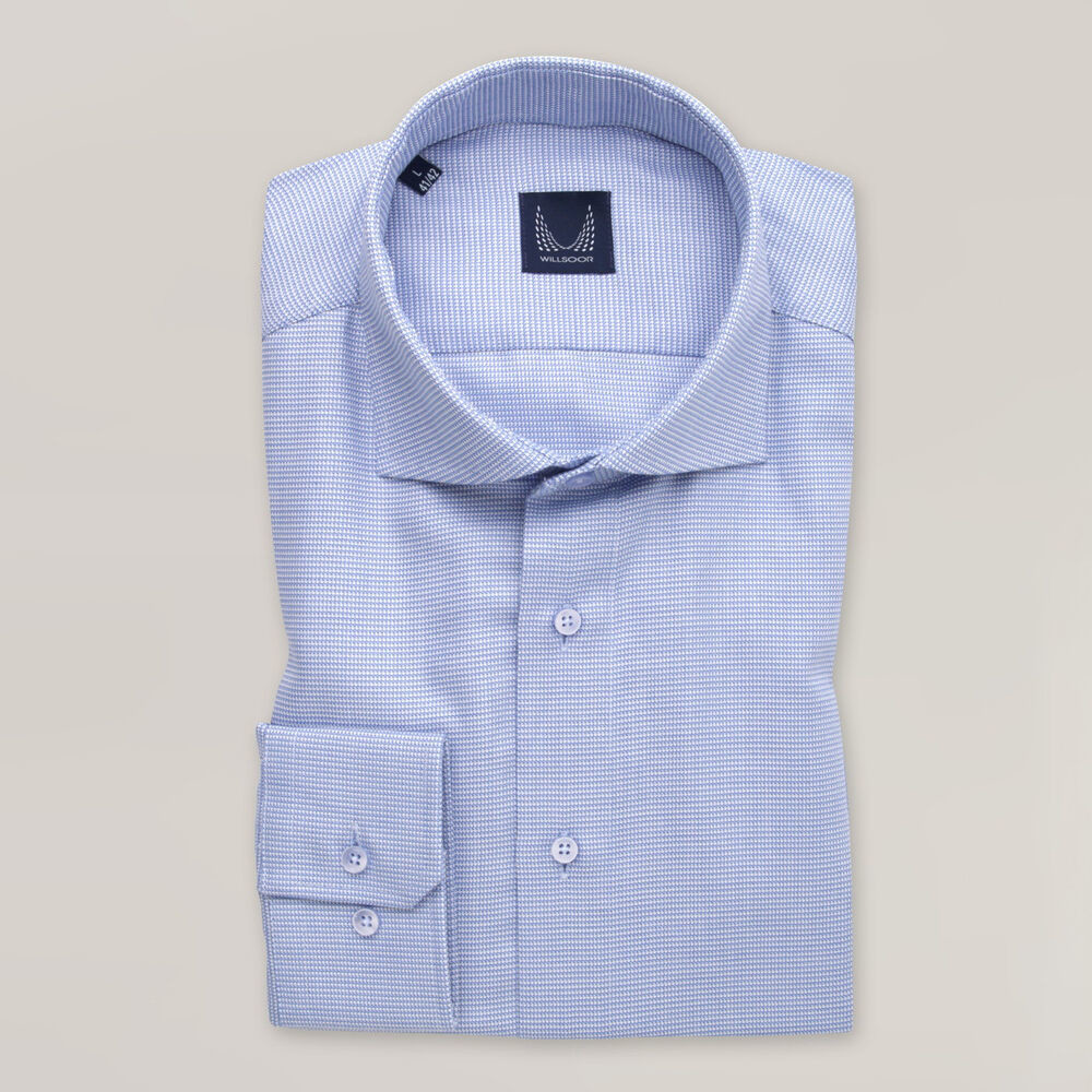 Pánska košeľa slim fit svetlomodrej farby s jemným vzorom 15647