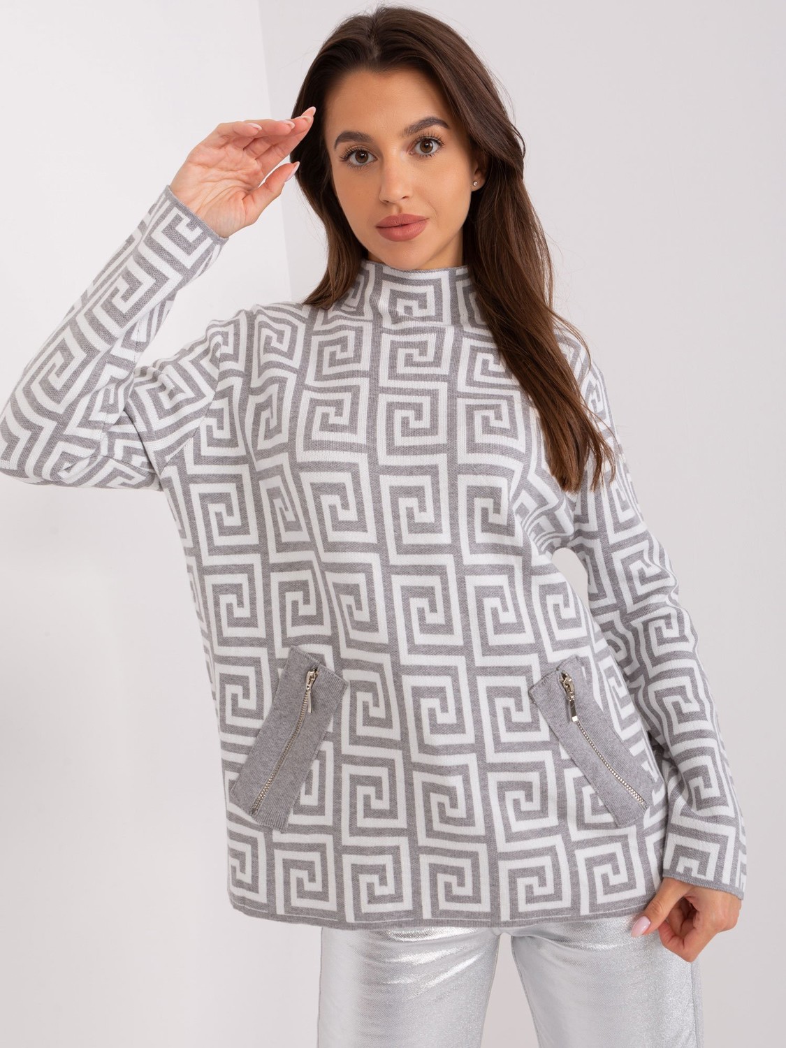 Women's off-white turtleneck with patterns