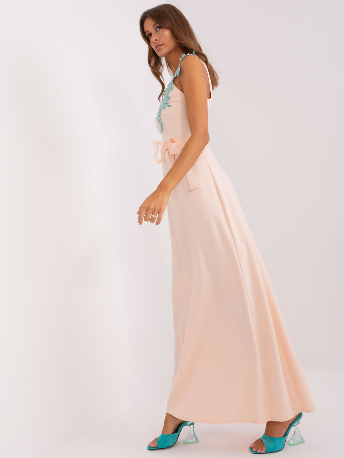 Šaty LK SK 506640 1.13P broskyňa 36