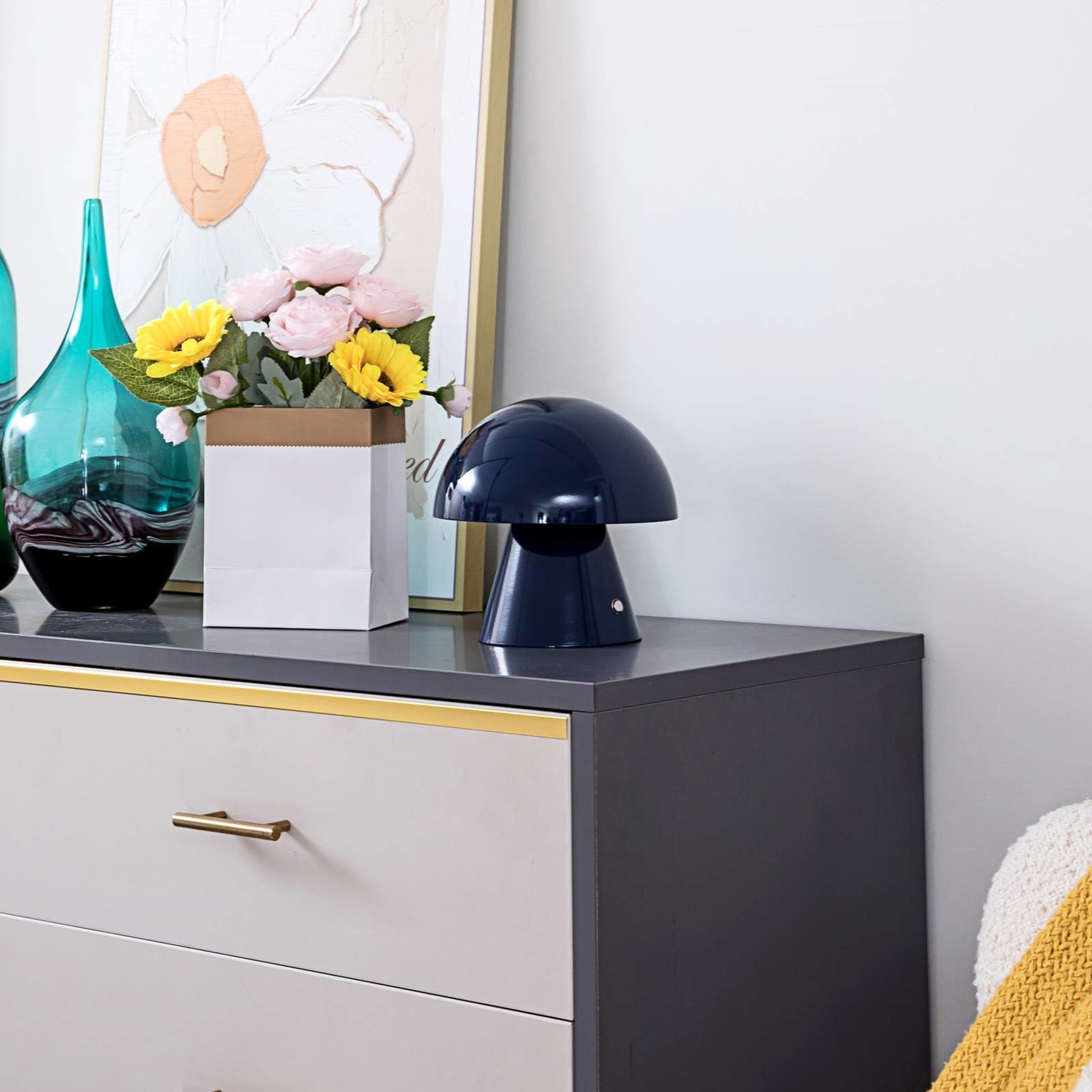 Lindby Nevijo LED lampa hríb tmavomodrá batéria