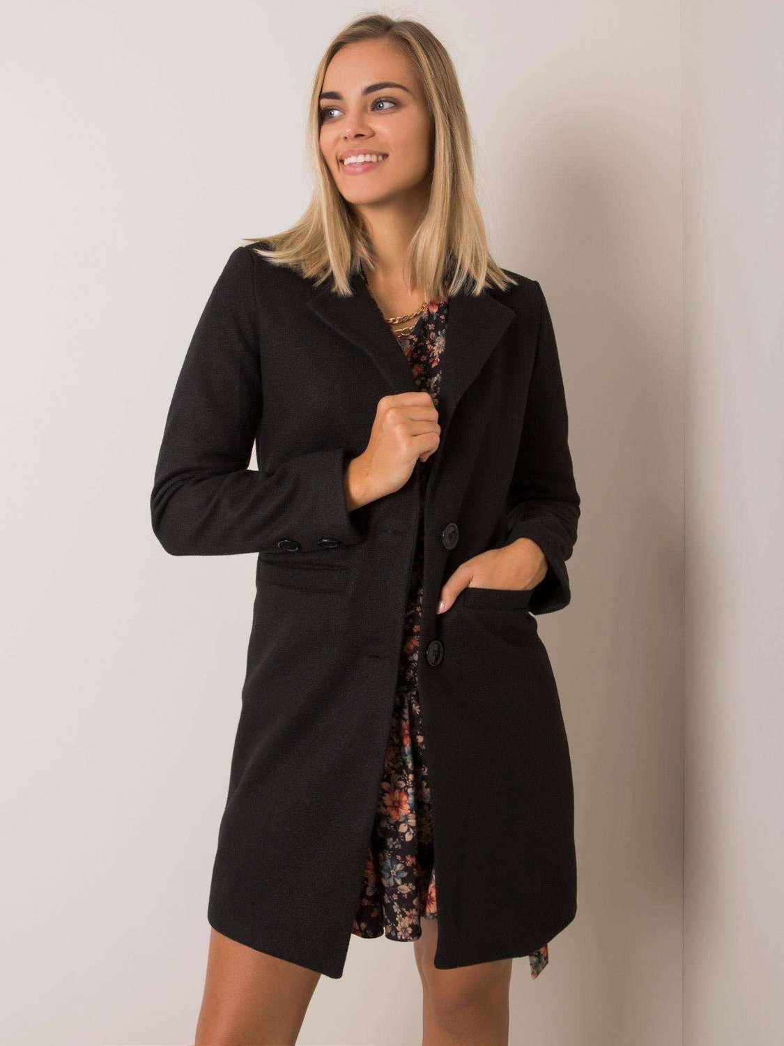 Black coat Yups cwd0449. R21