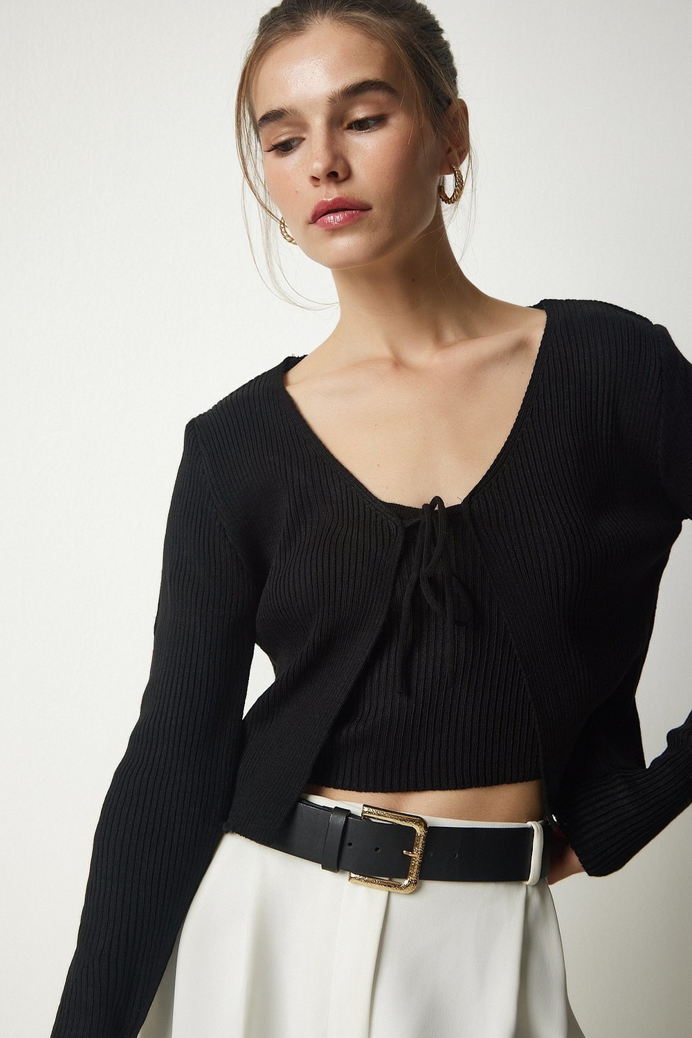 Happiness İstanbul Women's Black Corduroy Sweater Crop Cardigan Suit