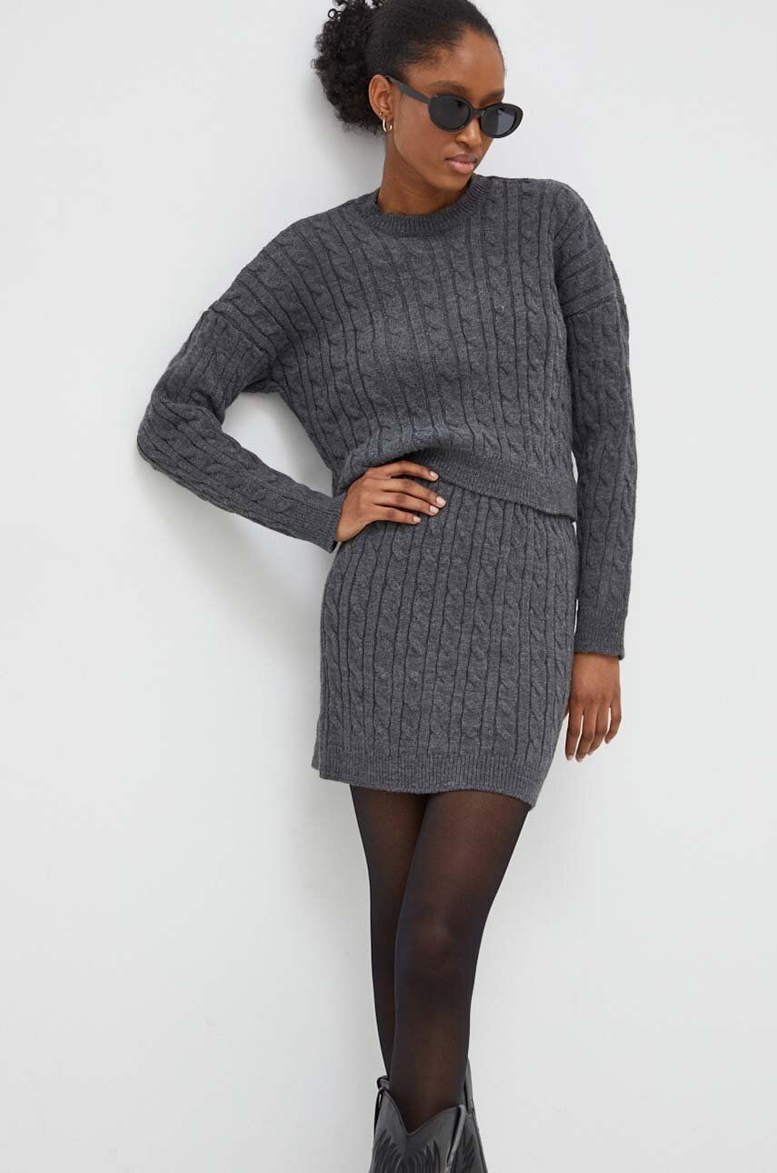 Sveter a sukňa Answear Lab šedá farba