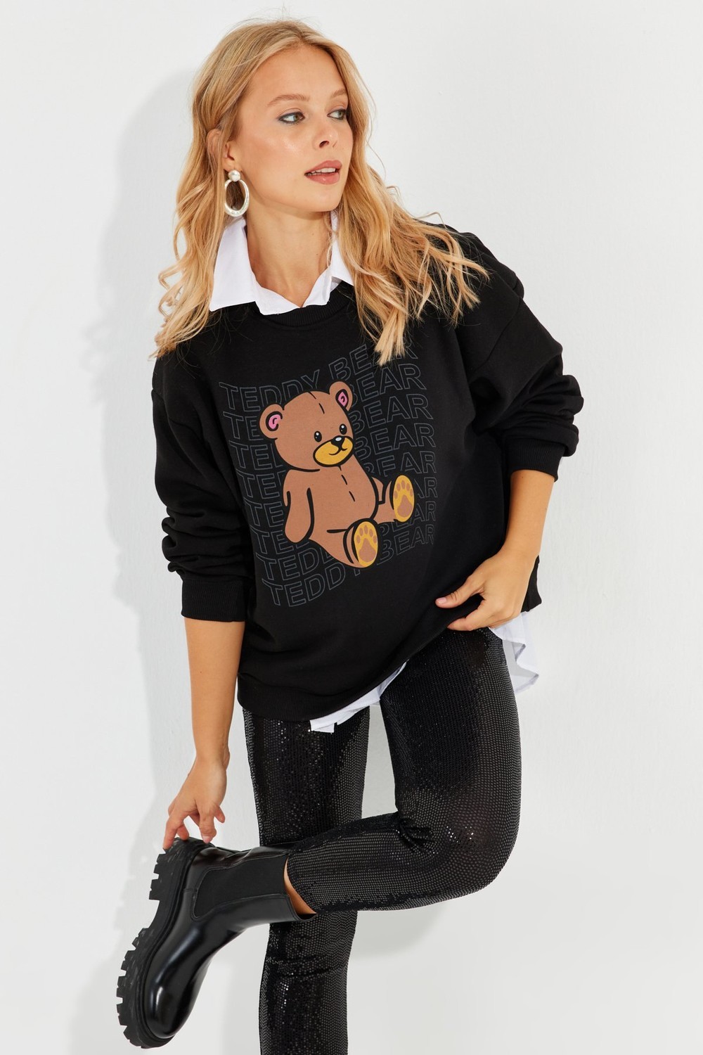 Cool & Sexy Women's Black Teddy Bear Printed Sweatshirt ZM288