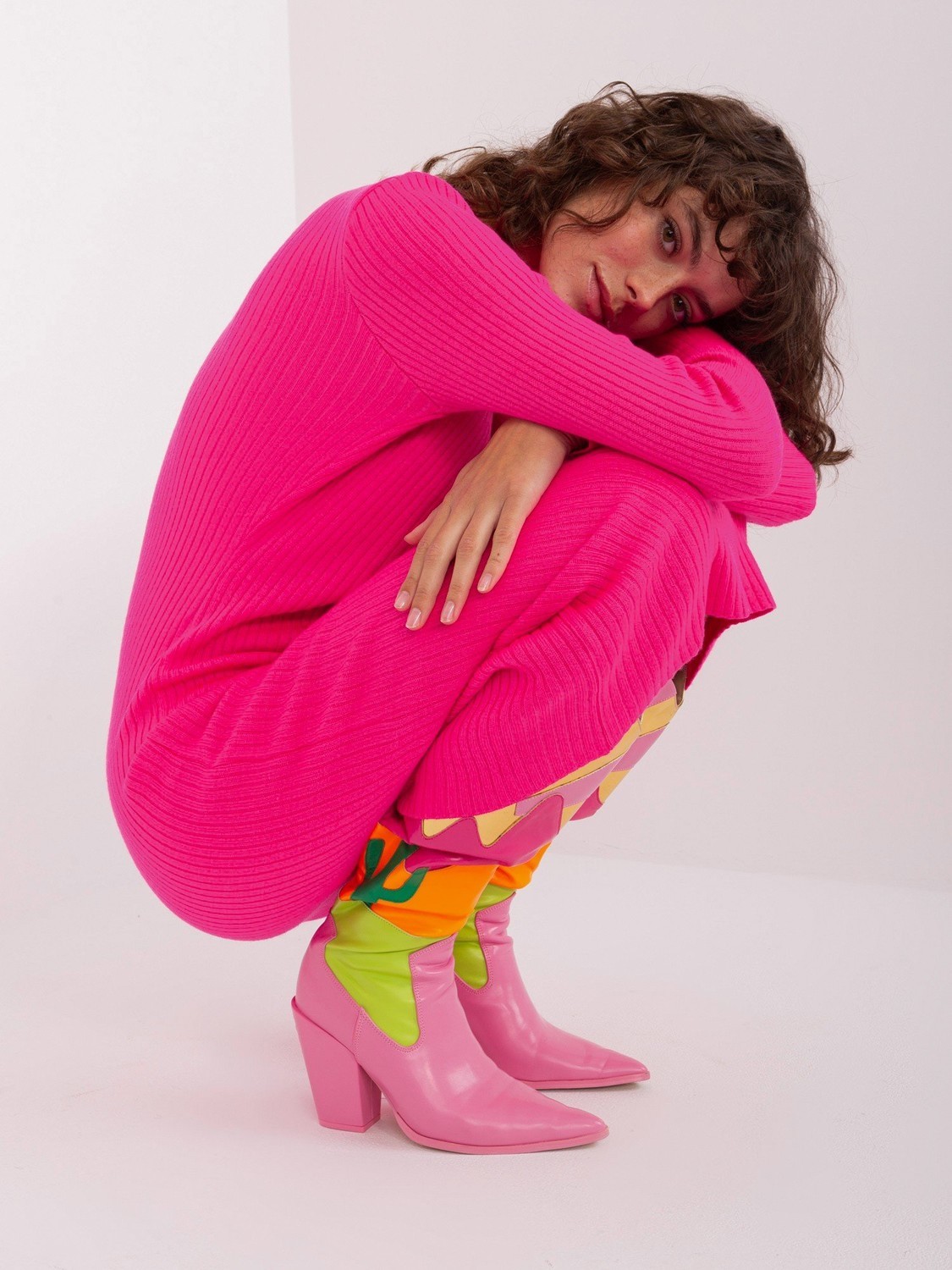 Fuchsia fitted knit dress