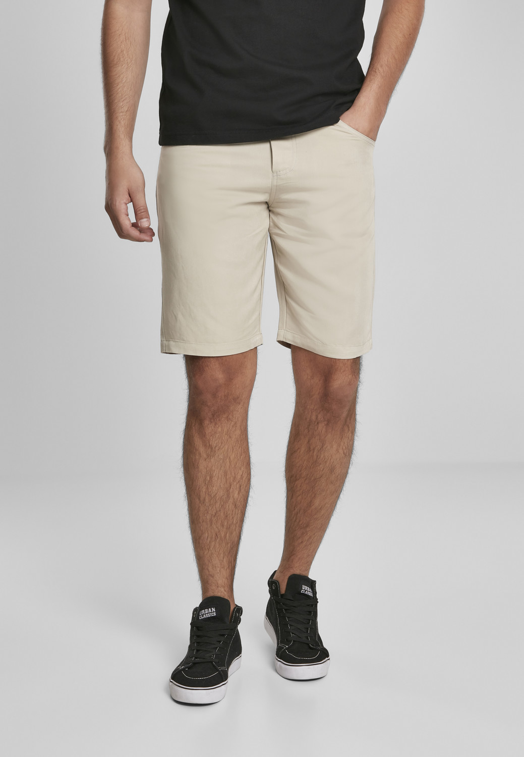 Viscose twill shorts made of concrete