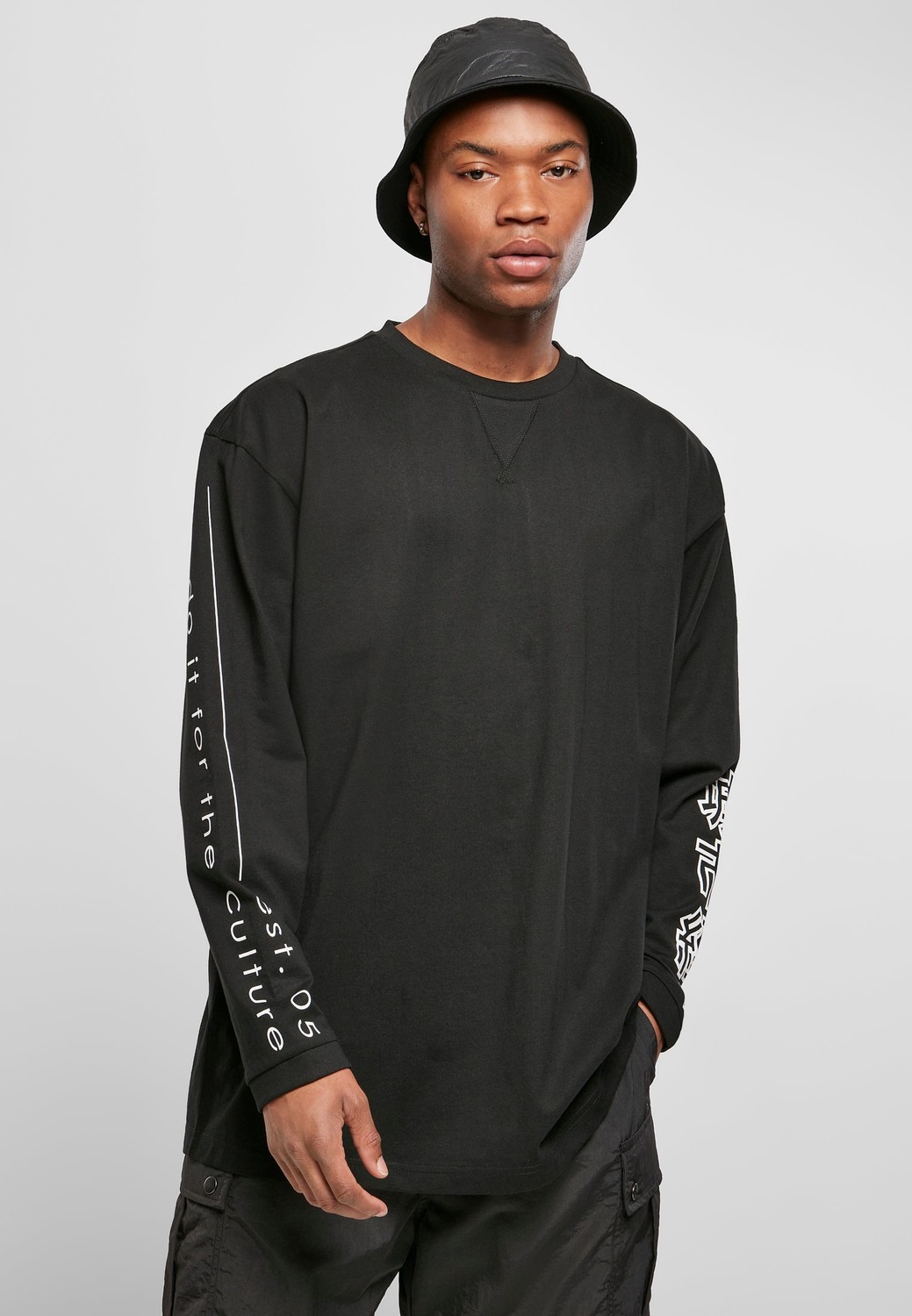Chinese Oversized LS Symbol Black