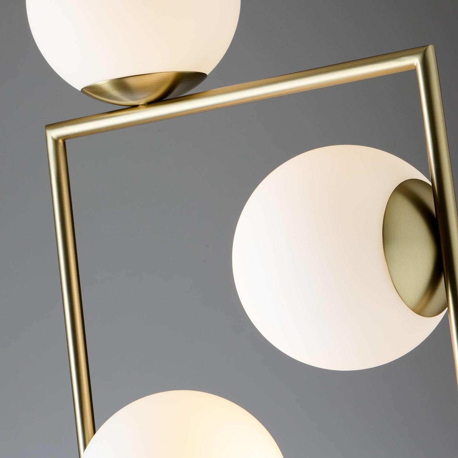 Stojacia lampa Buble, zlatá, 6 opálových tienidiel