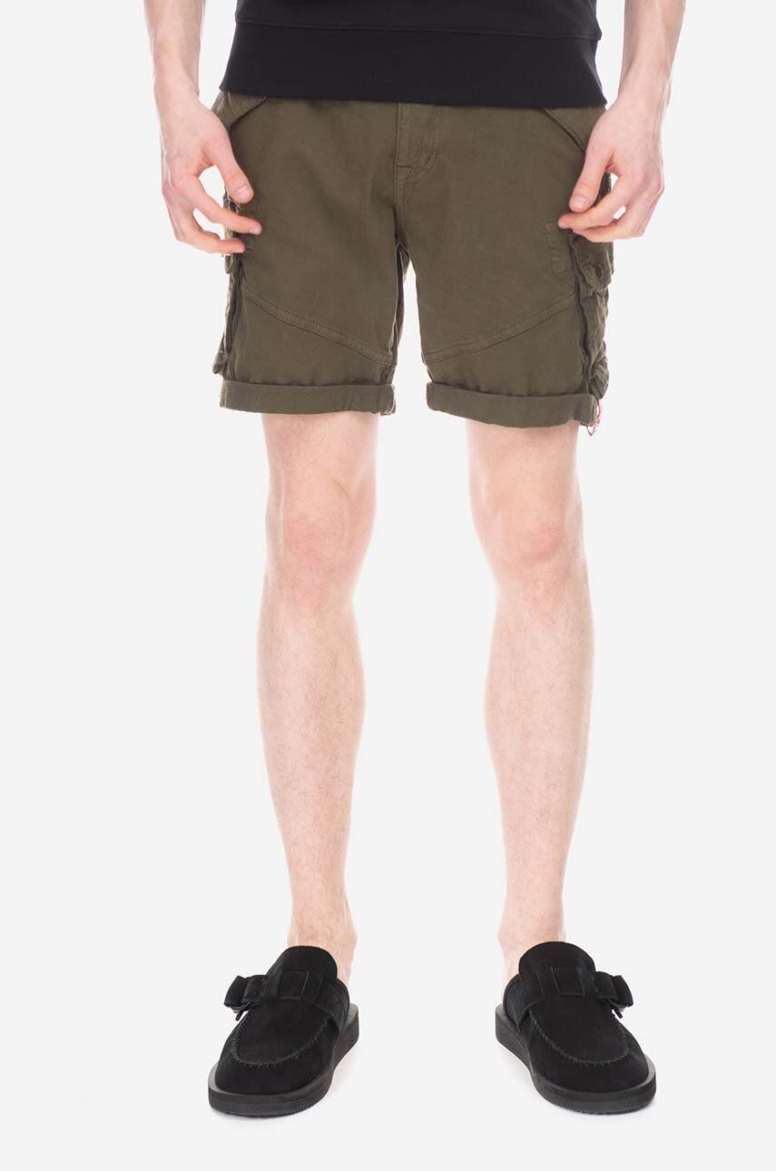 Šortky Alpha Industries Combat Short 116210.142-green, pánske, zelená farba