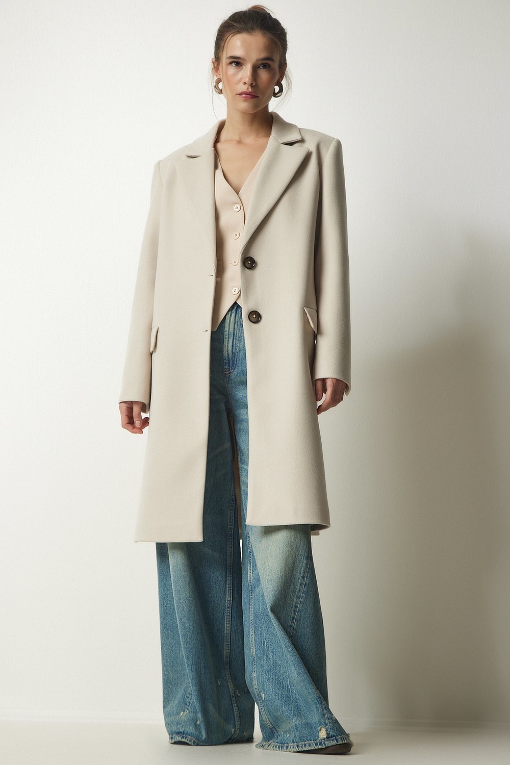 Happiness İstanbul Women's Cream Double Breasted Collar Buttoned Cachet Coat