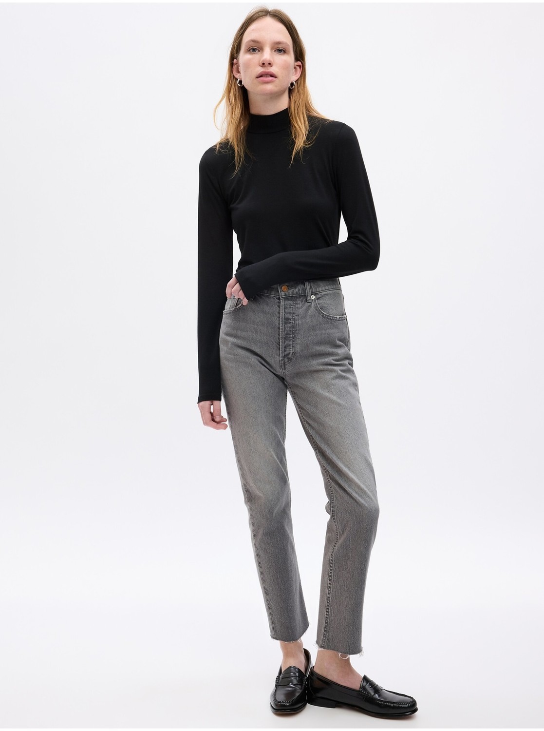 Čierne dámske basic tričko so stojačikom GAP