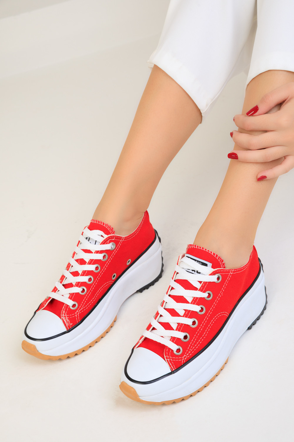 Soho Red Women's Sneakers 18158