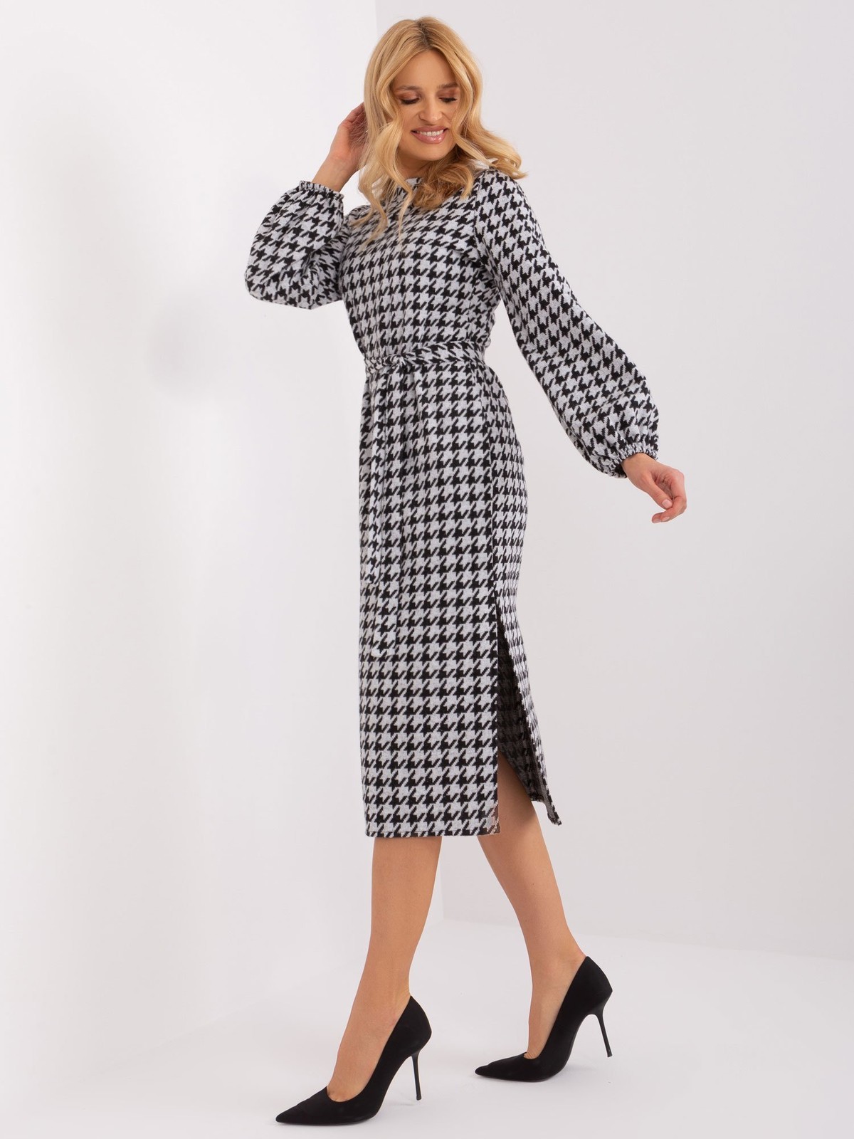White and black knitted midi dress from houndstooth