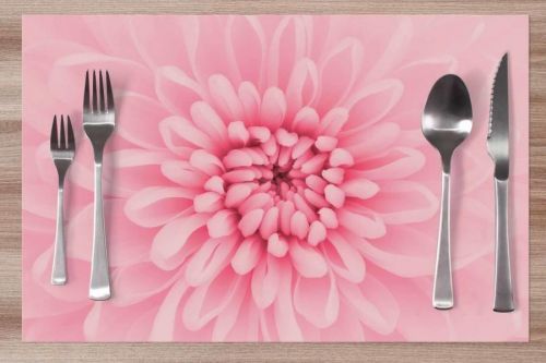 Prestieranie Ružový kvet