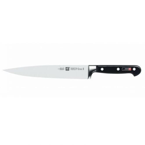 Nôž Zwilling PROFESSIONAL“S“ 20 cm nerez Plátkovací nůž.Nůž s dlouhou a rovnou čepelí najde své uplatnění při porcování masa, jak syrového, tak upečen