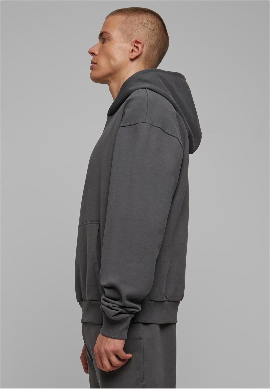 Ultra Heavy Hoody Magnet