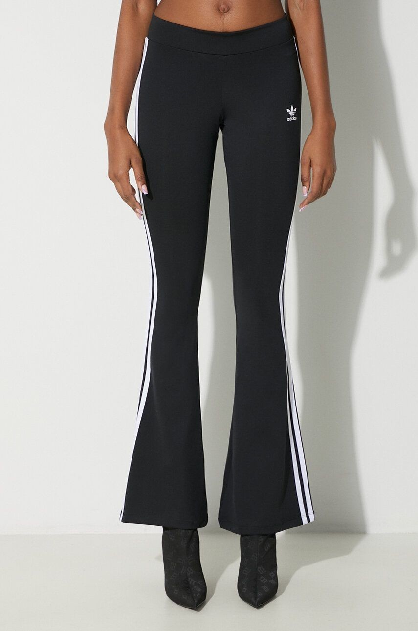 Tepláky adidas Originals Flared Leggings čierna farba, s nášivkou, IN1100
