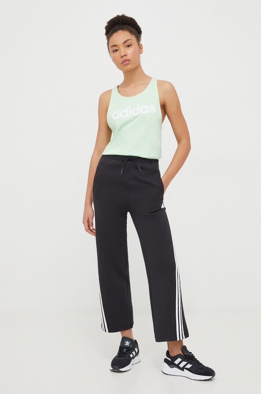 Bavlnený top adidas zelená farba