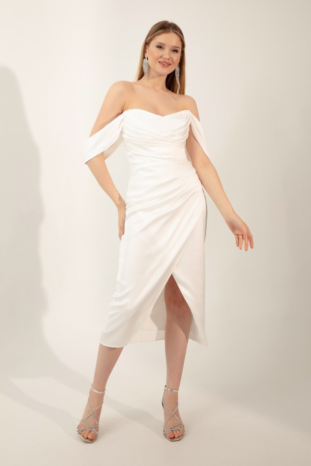 Lafaba Women's White Bateau Neck Draped Midi Evening Dress