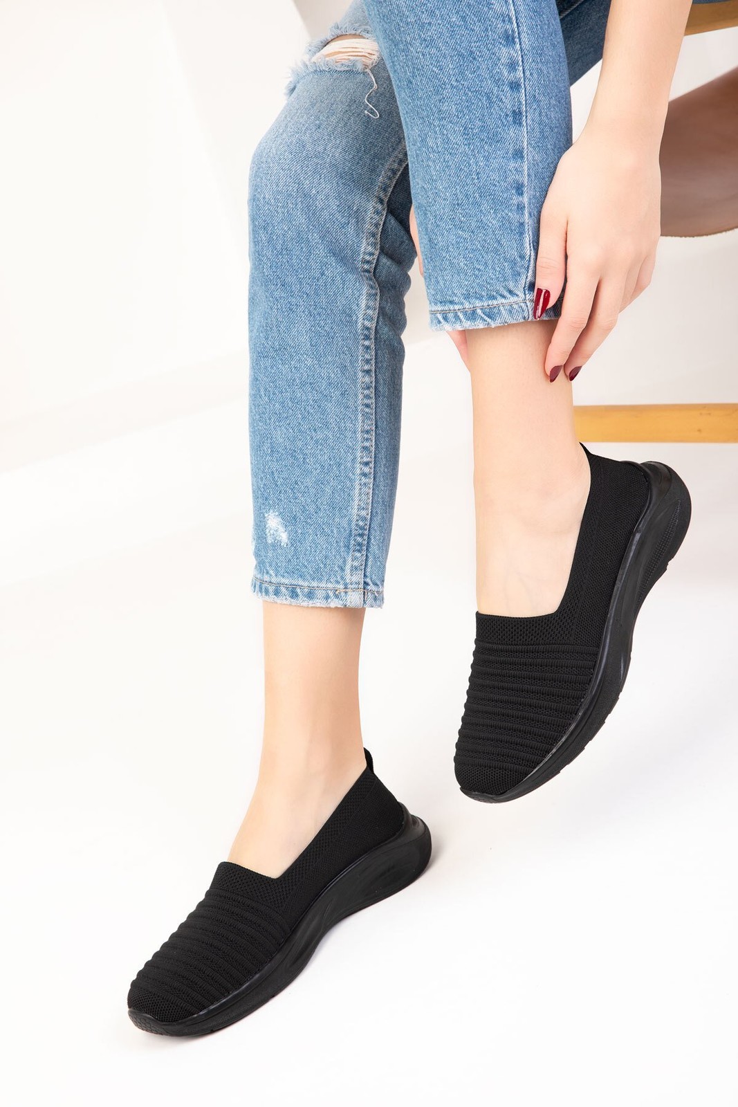 Soho Black-Black Women's Sneakers 18761