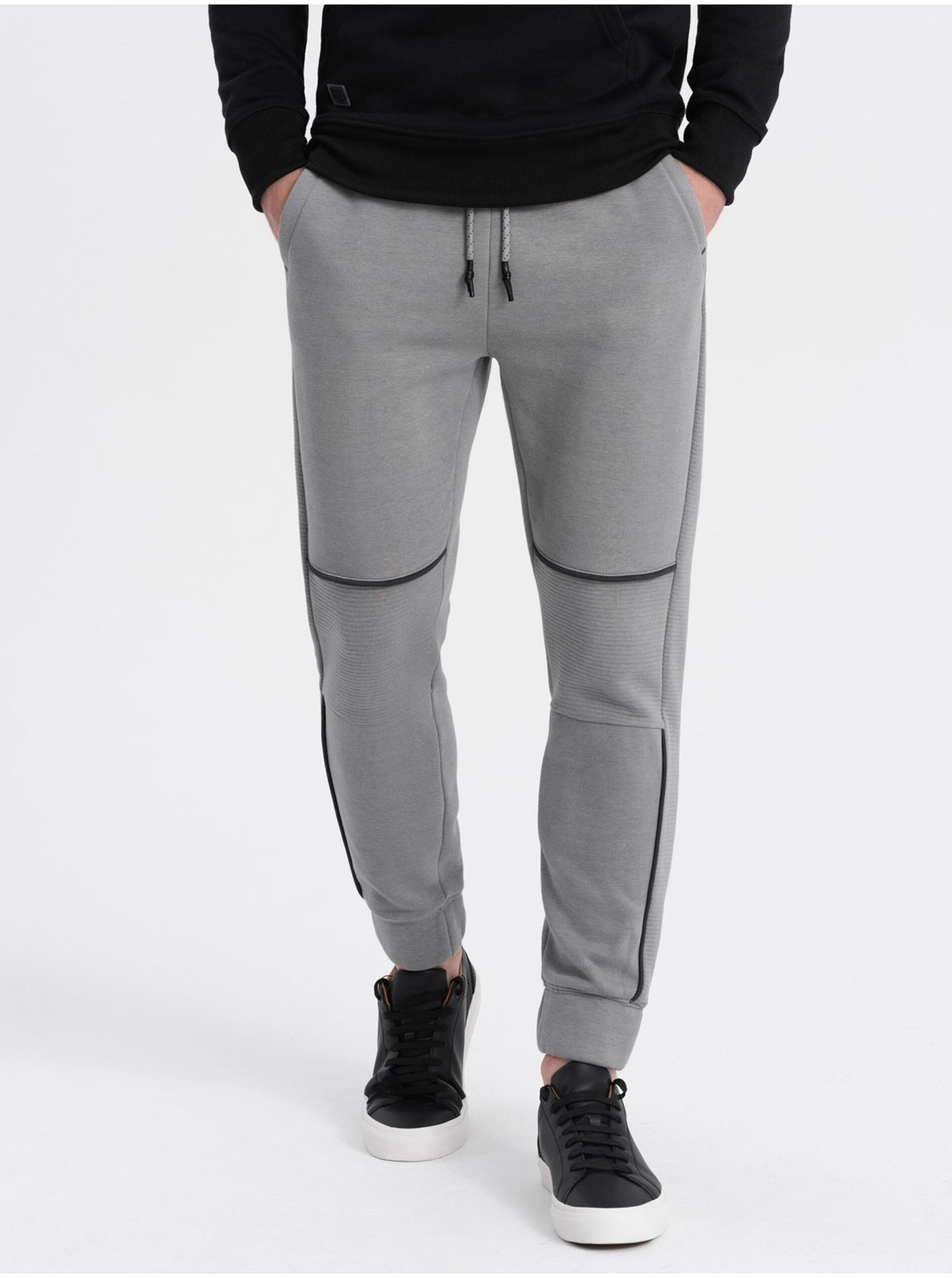 Šedé pánske tepláky Ombre Clothing