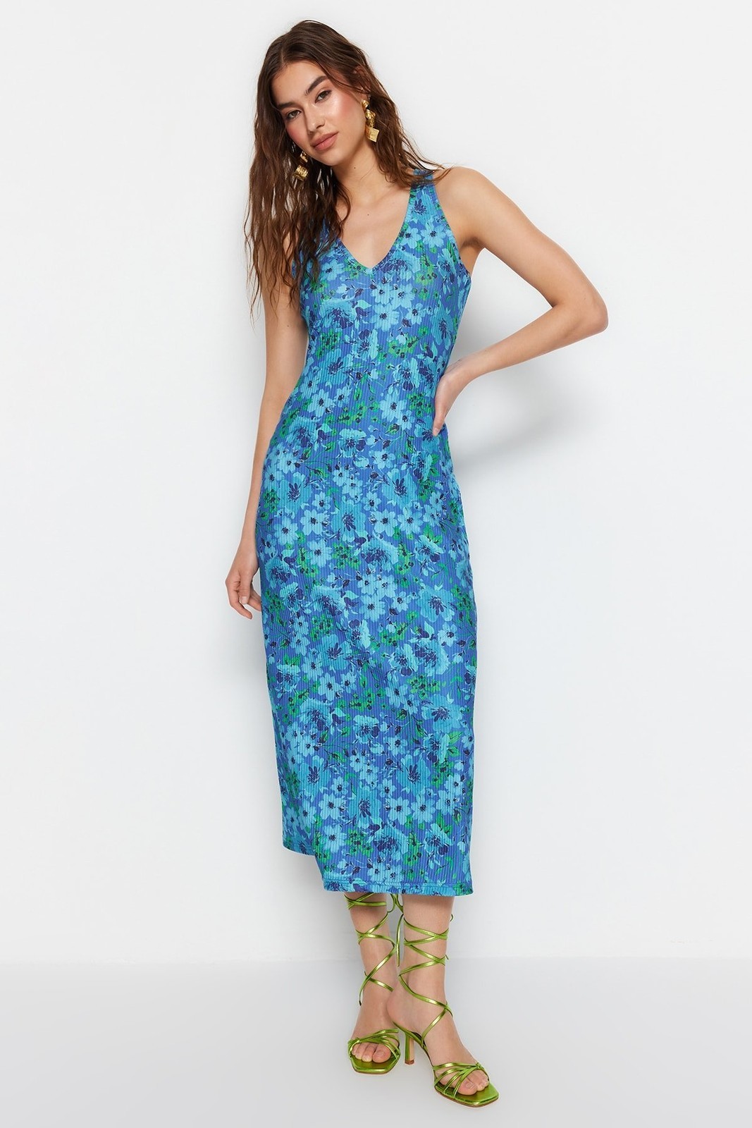 Trendyol Blue Back Detailed Floral Printed Ribbed Fitted Midi Knitted Dress