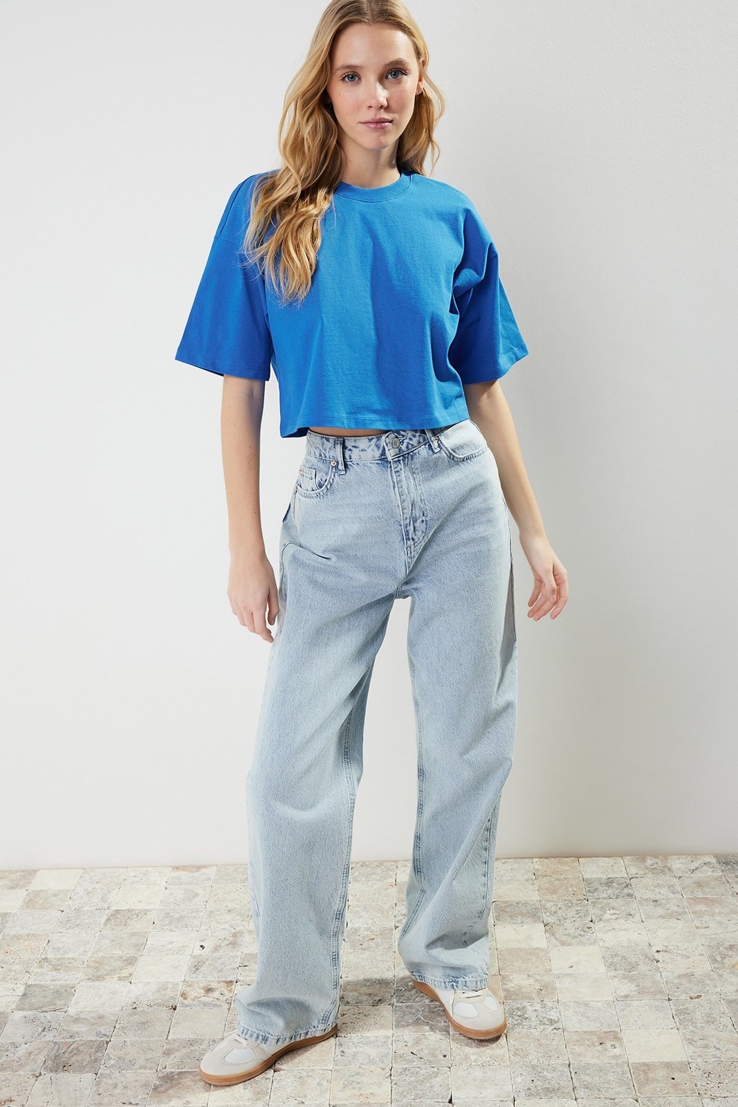 Trendyol Saks Limited Edition 100% Cotton Crop Knitted T-Shirt