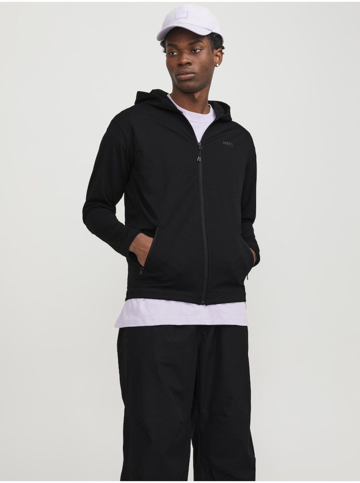 Čierna pánska mikina na zips s kapucňou Jack & Jones Cloud