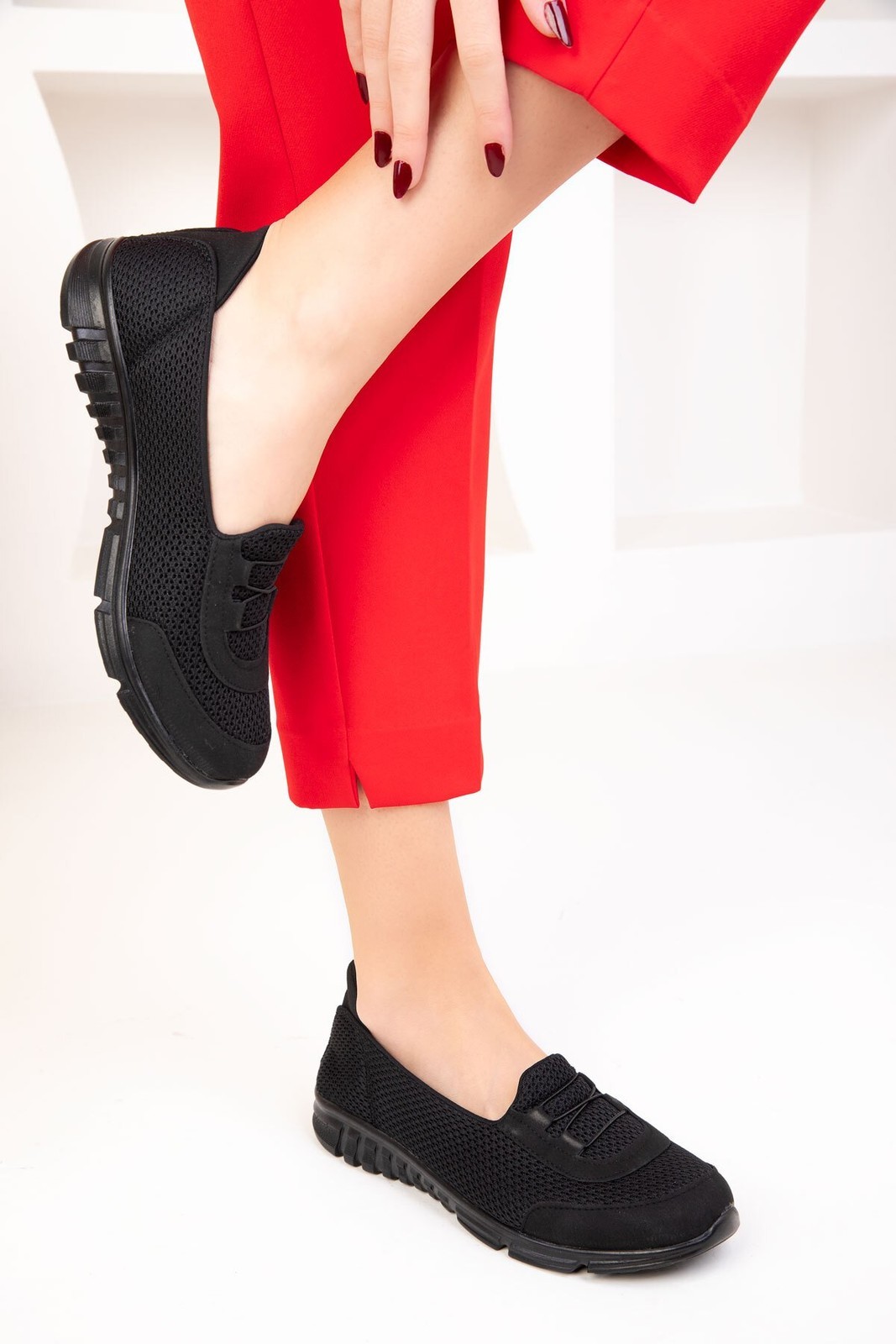 Soho Women's Black-Black Sneakers 18777