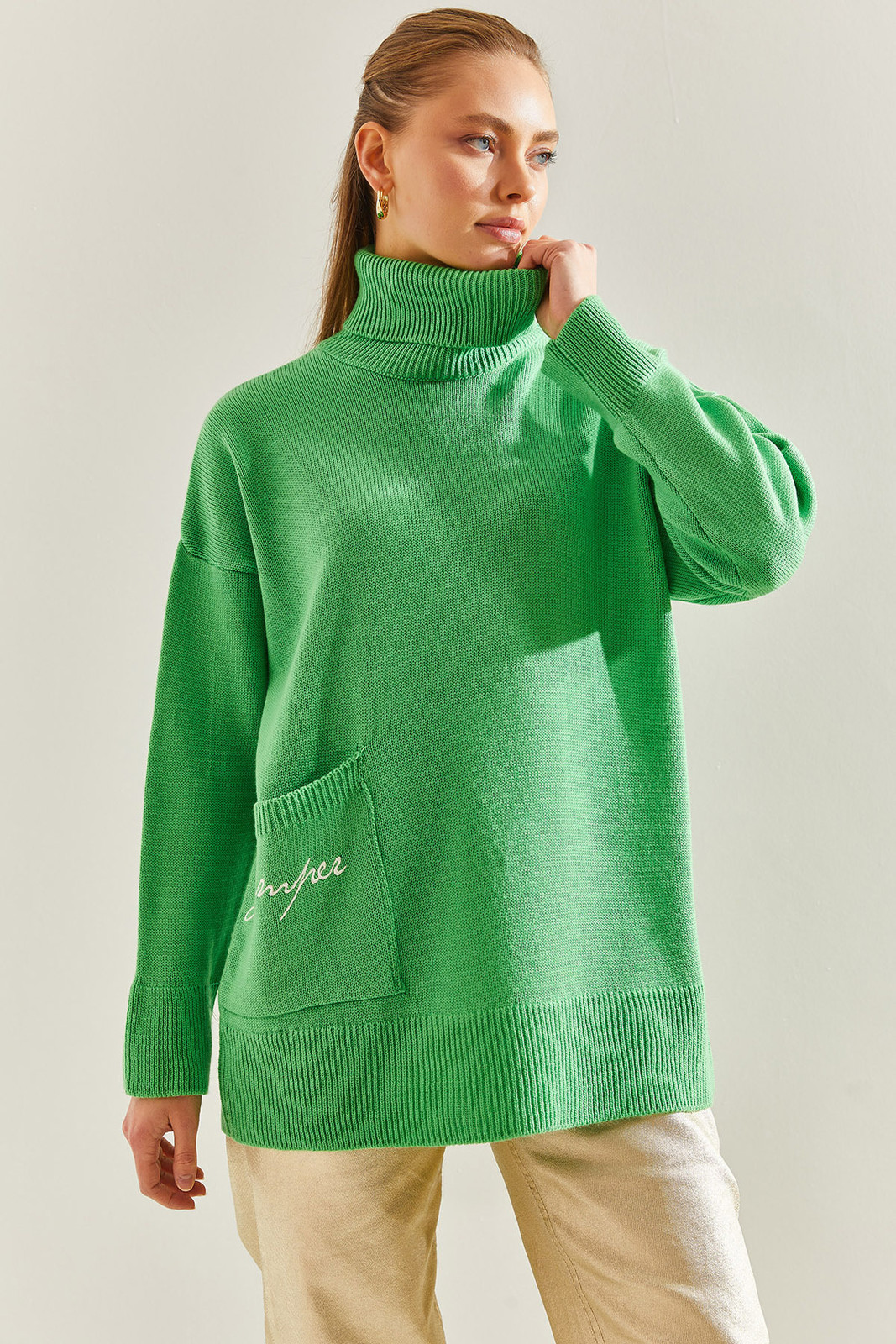 Bianco Lucci Women's Turtleneck Pocket Embroidery Embroidered Knitwear Sweater