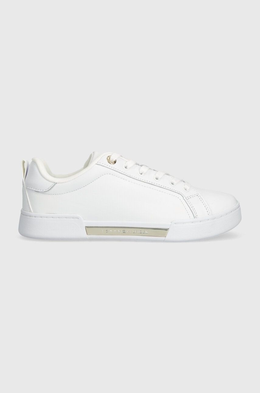 Kožené tenisky Tommy Hilfiger CHIQUE COURT SNEAKER biela farba, FW0FW07634