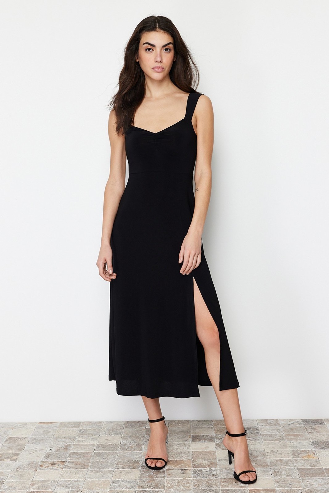 Trendyol Black Sweetheart Neckline Gathered Strap Knitted Midi Dress