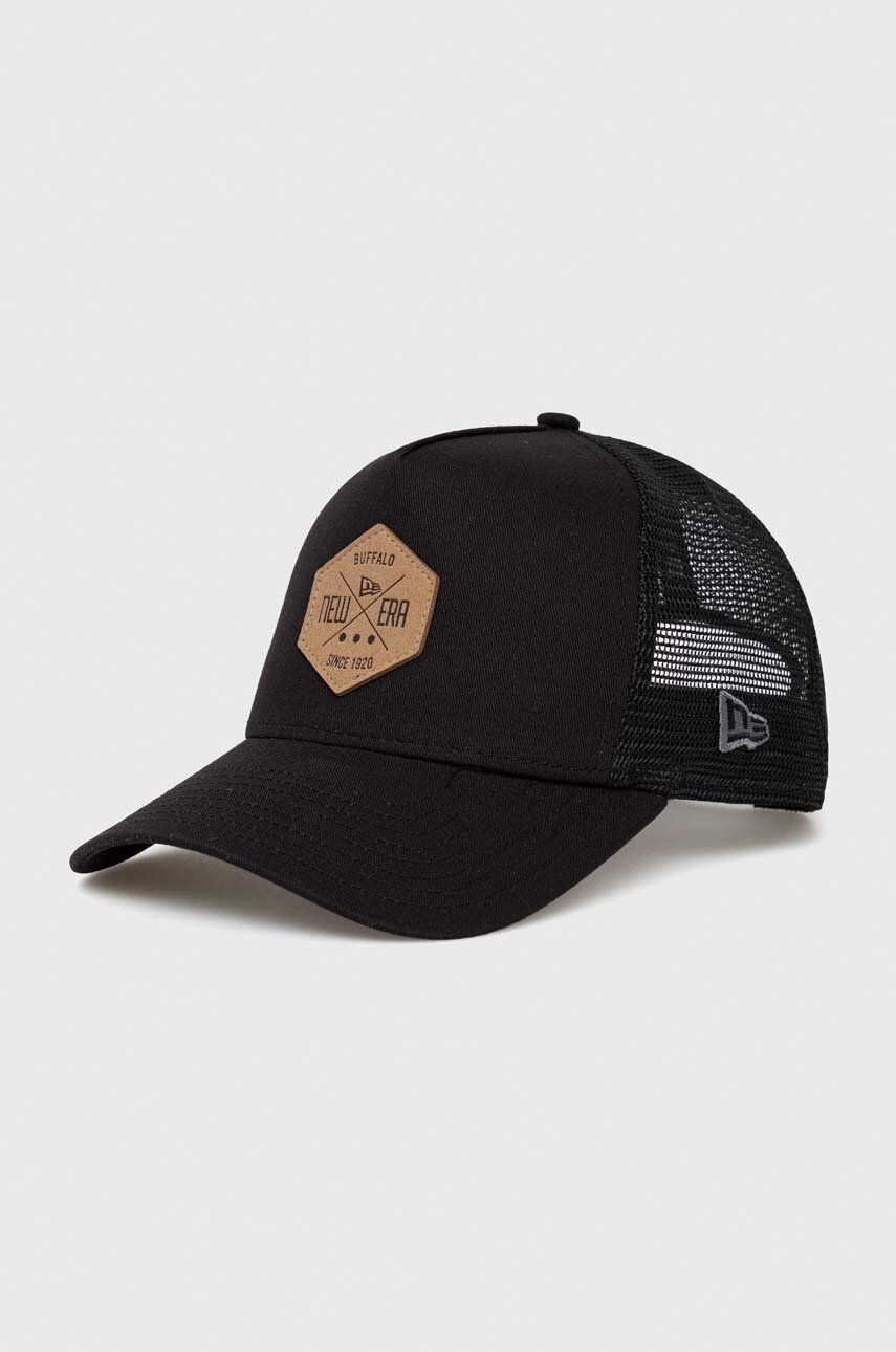 Šiltovka New Era 12523902.BLK-BLK, čierna farba, s nášivkou