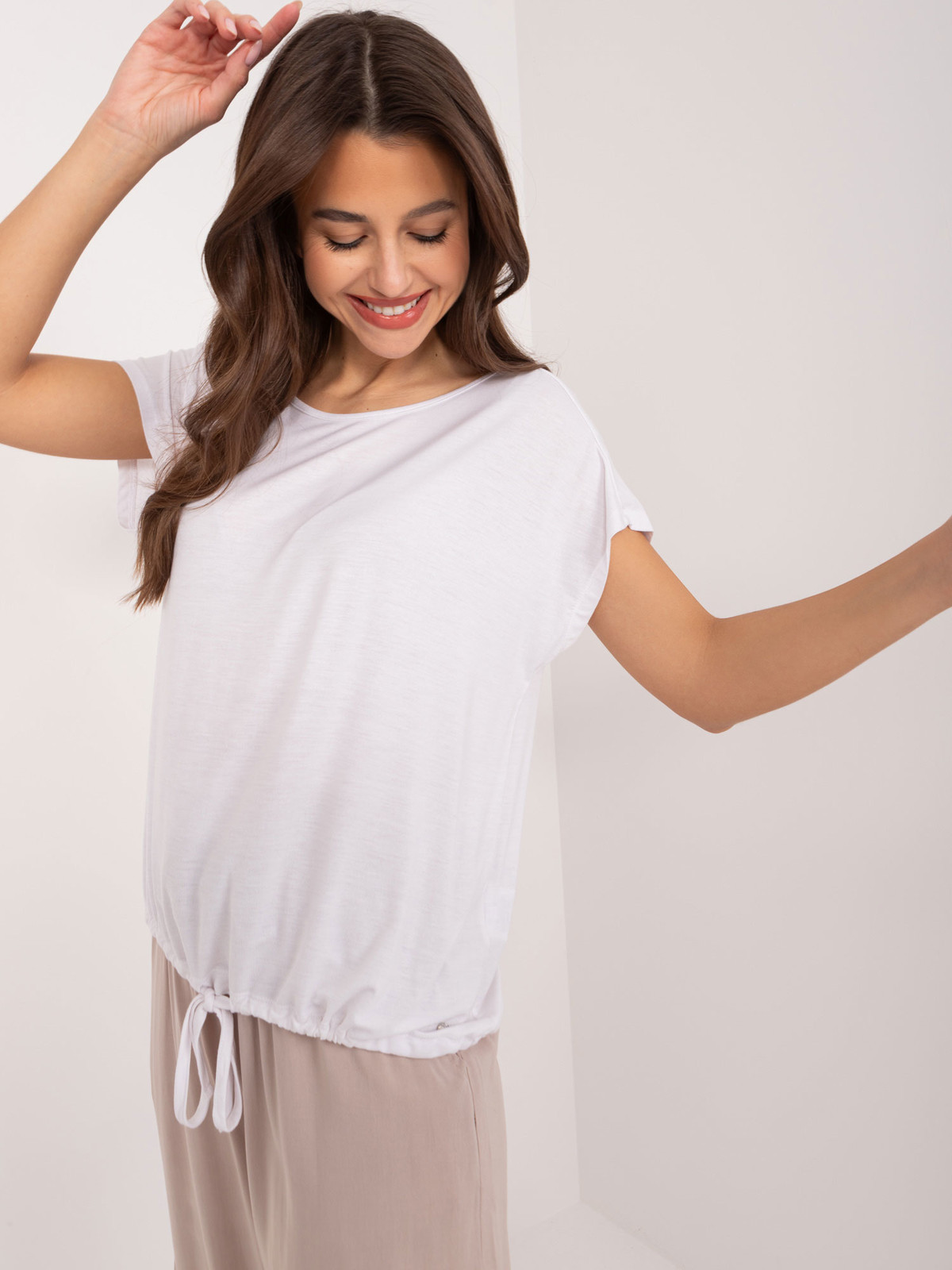 SUBLEVEL white blouse with short sleeves