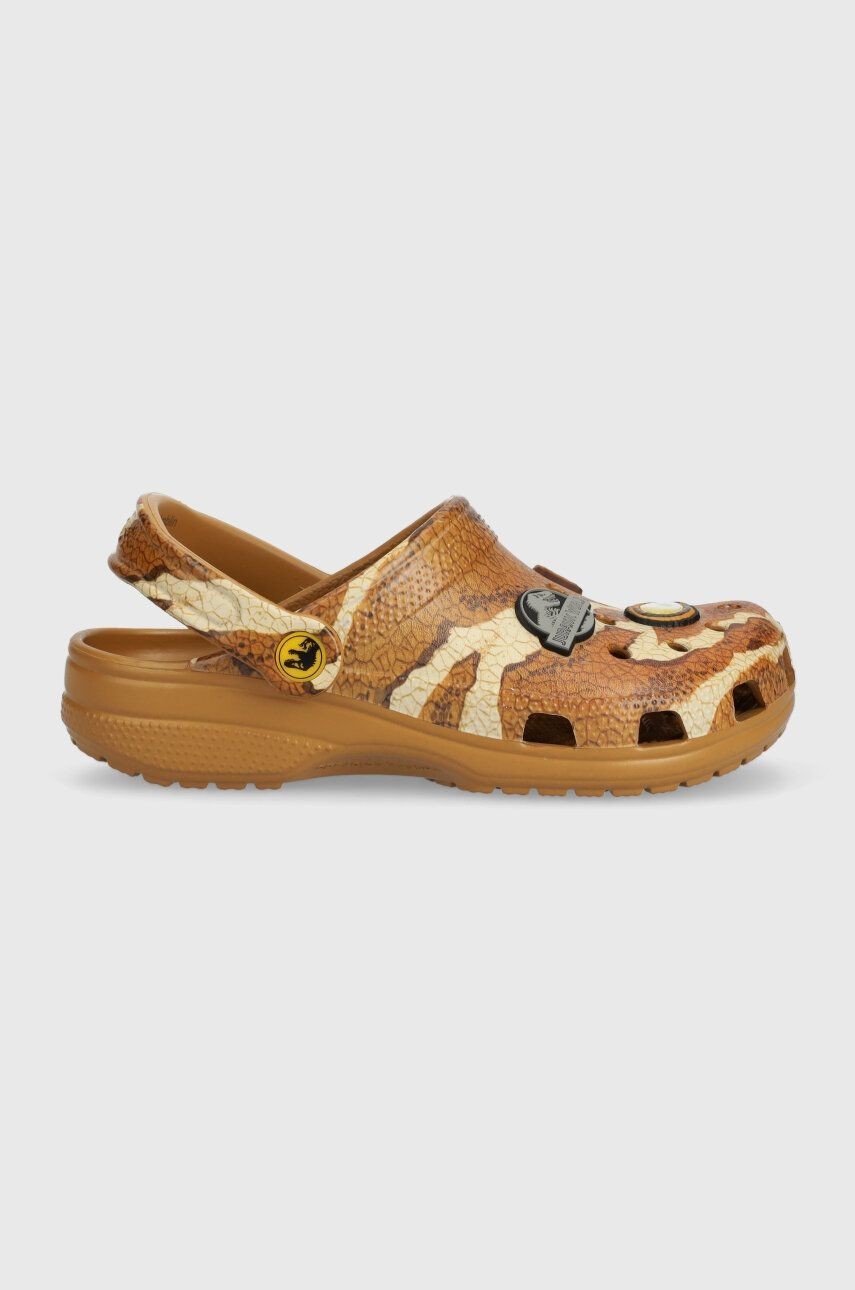 Detské šľapky Crocs JURASSIC WORLD CLASSIC CLOG hnedá farba